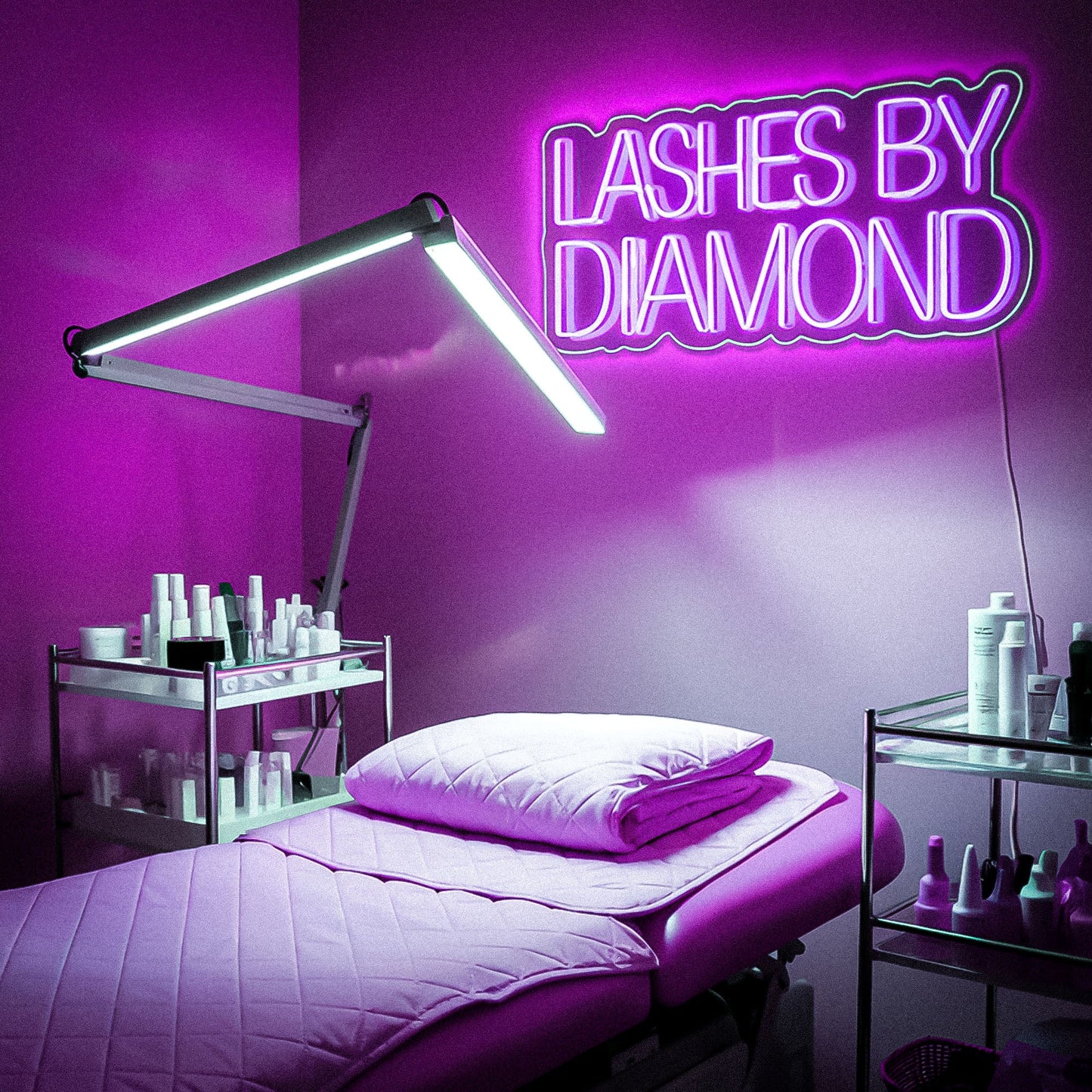 Lashes by Diamond Neon Sign 01